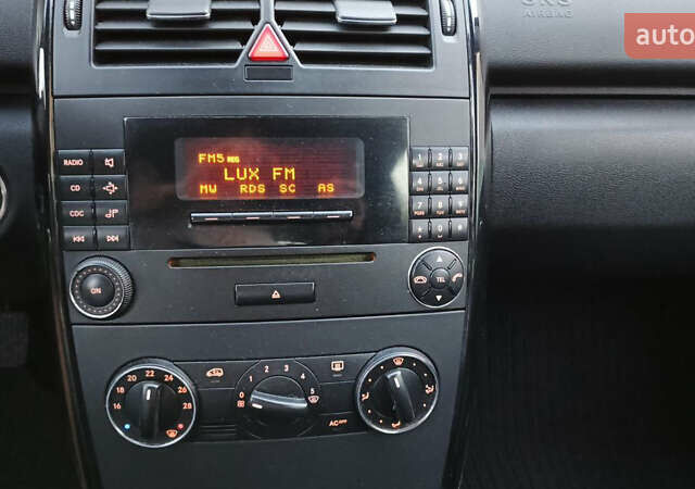 Синий Мерседес А класс, объемом двигателя 1.5 л и пробегом 120 тыс. км за 5500 $, фото 32 на Automoto.ua