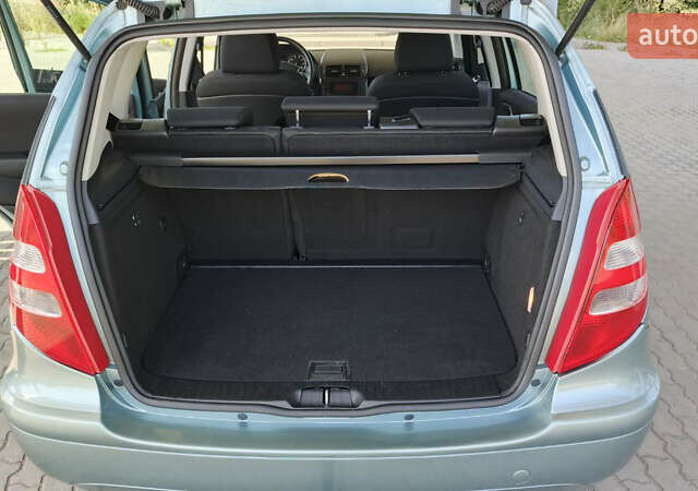 Синий Мерседес А класс, объемом двигателя 1.5 л и пробегом 120 тыс. км за 5500 $, фото 16 на Automoto.ua