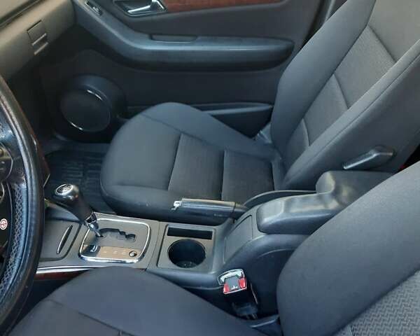 Синий Мерседес А класс, объемом двигателя 2 л и пробегом 233 тыс. км за 4500 $, фото 7 на Automoto.ua