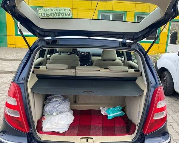 Синій Мерседес А клас, об'ємом двигуна 1.4 л та пробігом 267 тис. км за 4500 $, фото 5 на Automoto.ua