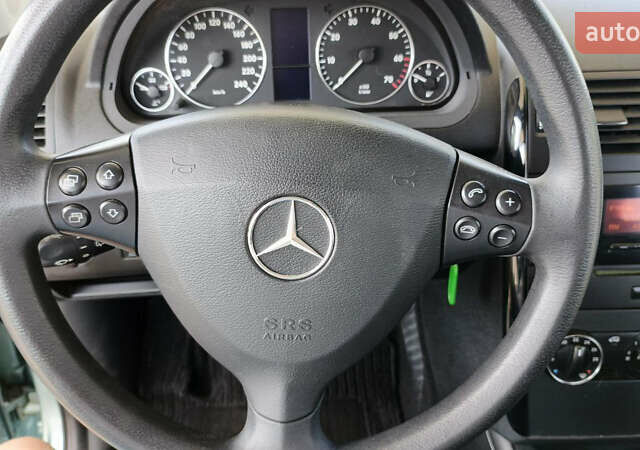 Синий Мерседес А класс, объемом двигателя 1.5 л и пробегом 120 тыс. км за 5500 $, фото 26 на Automoto.ua