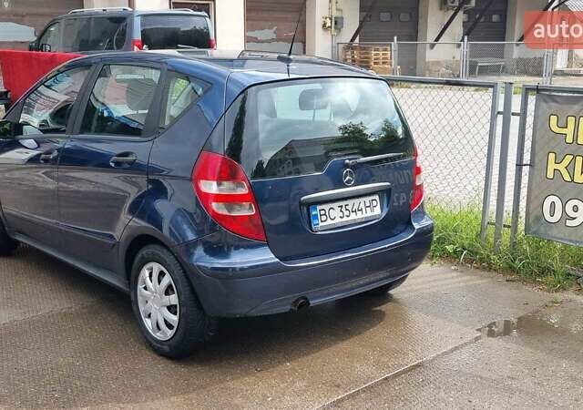 Синий Мерседес А класс, объемом двигателя 2 л и пробегом 317 тыс. км за 4190 $, фото 3 на Automoto.ua