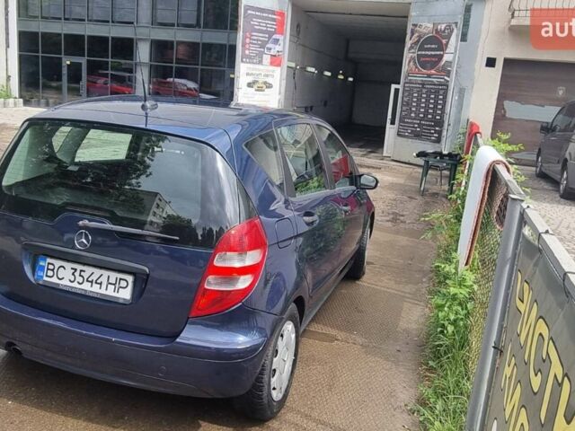 Синій Мерседес А клас, об'ємом двигуна 2 л та пробігом 317 тис. км за 3450 $, фото 2 на Automoto.ua