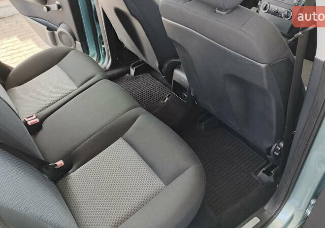 Синий Мерседес А класс, объемом двигателя 1.5 л и пробегом 120 тыс. км за 5500 $, фото 18 на Automoto.ua