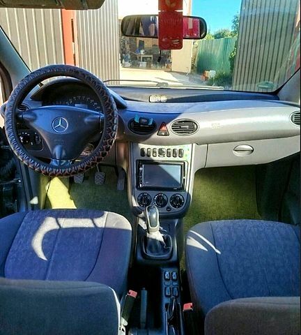 Синій Мерседес А клас, об'ємом двигуна 1.7 л та пробігом 260 тис. км за 2700 $, фото 1 на Automoto.ua