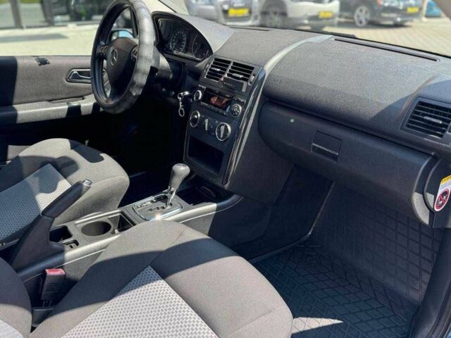 Синій Мерседес А клас, об'ємом двигуна 2 л та пробігом 174 тис. км за 6600 $, фото 13 на Automoto.ua