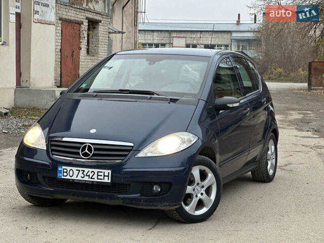 Синий Мерседес А класс, объемом двигателя 1.5 л и пробегом 260 тыс. км за 3750 $, фото 3 на Automoto.ua