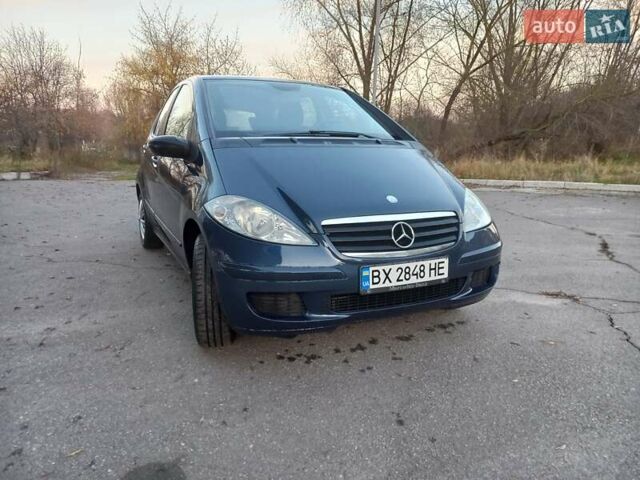 Синий Мерседес А класс, объемом двигателя 1.99 л и пробегом 204 тыс. км за 4300 $, фото 8 на Automoto.ua