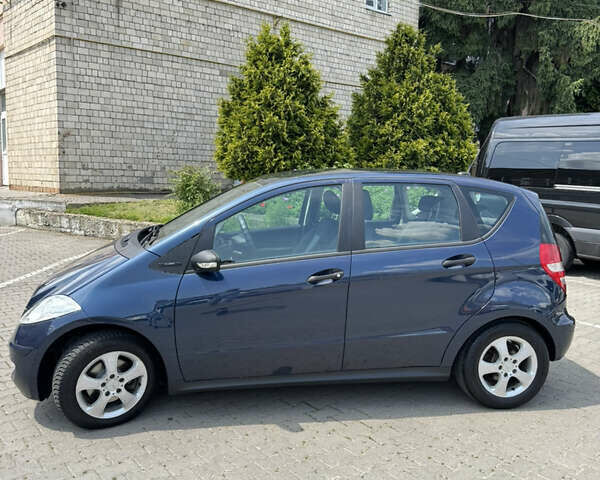 Синій Мерседес А клас, об'ємом двигуна 2 л та пробігом 174 тис. км за 6700 $, фото 2 на Automoto.ua