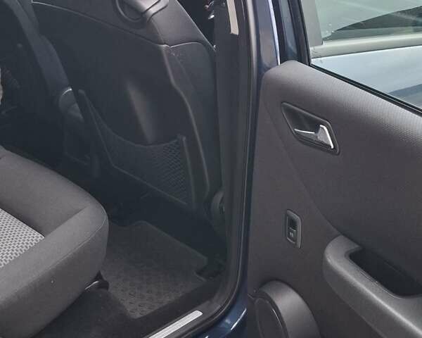 Синий Мерседес А класс, объемом двигателя 1.5 л и пробегом 188 тыс. км за 5200 $, фото 15 на Automoto.ua