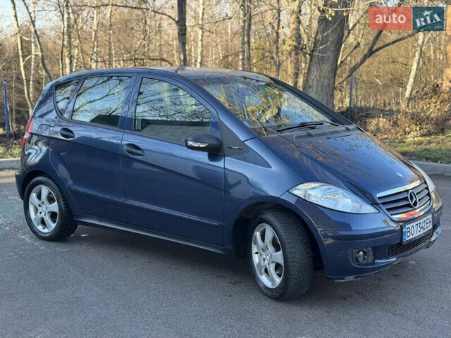 Синий Мерседес А класс, объемом двигателя 1.5 л и пробегом 240 тыс. км за 3699 $, фото 3 на Automoto.ua