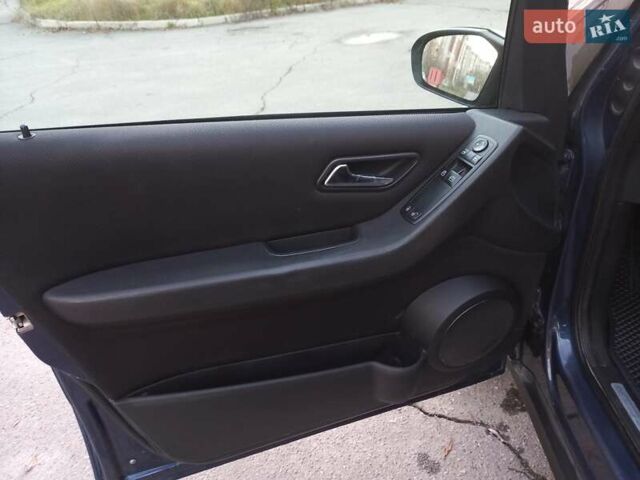 Синий Мерседес А класс, объемом двигателя 1.99 л и пробегом 204 тыс. км за 4300 $, фото 13 на Automoto.ua