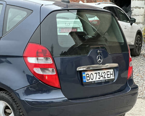 Синий Мерседес А класс, объемом двигателя 1.5 л и пробегом 260 тыс. км за 3750 $, фото 11 на Automoto.ua