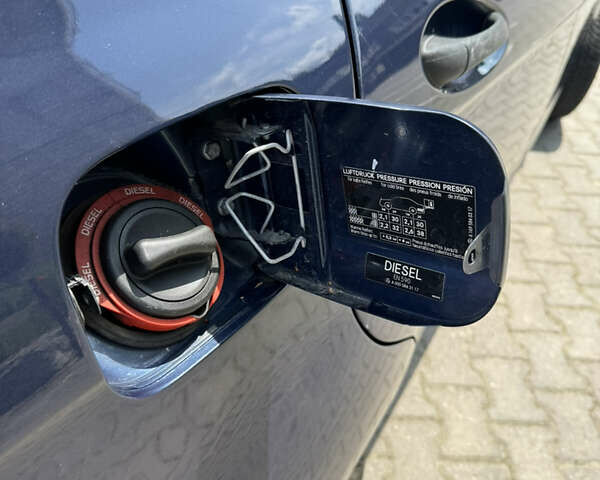 Синій Мерседес А клас, об'ємом двигуна 2 л та пробігом 174 тис. км за 6700 $, фото 32 на Automoto.ua