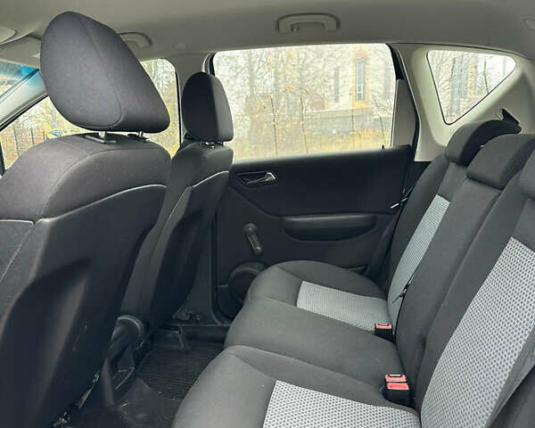 Синий Мерседес А класс, объемом двигателя 1.5 л и пробегом 240 тыс. км за 3699 $, фото 25 на Automoto.ua