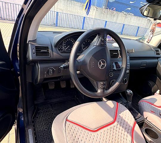 Синій Мерседес А клас, об'ємом двигуна 1.5 л та пробігом 0 тис. км за 4100 $, фото 1 на Automoto.ua