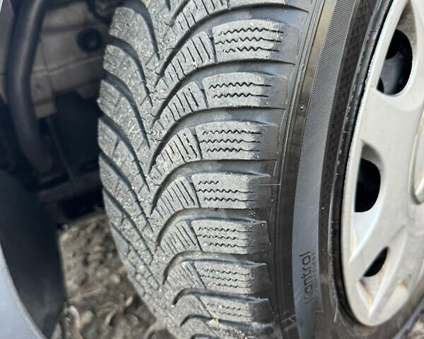 Синій Мерседес А клас, об'ємом двигуна 1.5 л та пробігом 136 тис. км за 4600 $, фото 38 на Automoto.ua