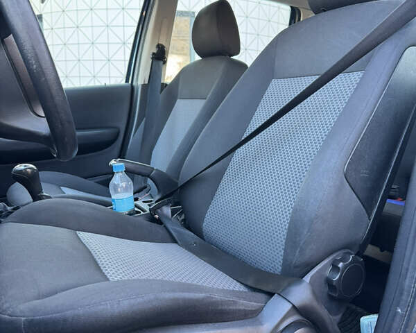 Синий Мерседес А класс, объемом двигателя 1.5 л и пробегом 240 тыс. км за 3699 $, фото 19 на Automoto.ua