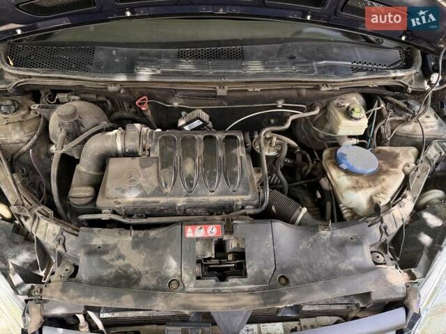 Мерседес А класс 2005 в Вознесенске на Automoto.ua Синий Мерседес А класс, объемом двигателя 2 л и пробегом 255 тыс. км за 5100 $, фото 15 на Automoto.ua