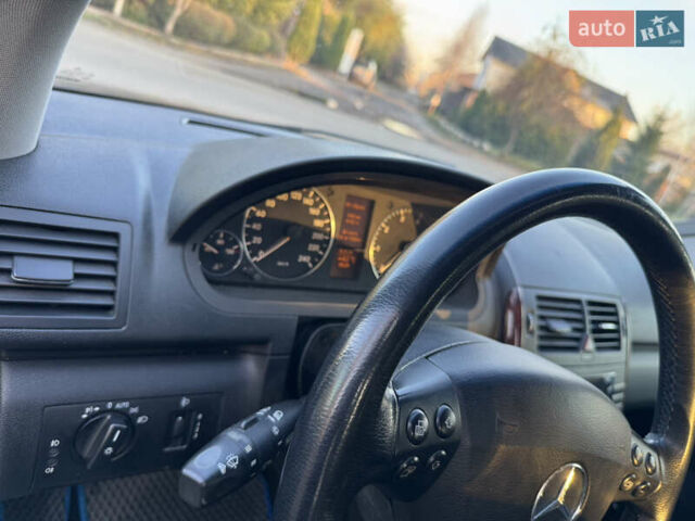 Синій Мерседес А клас, об'ємом двигуна 1.5 л та пробігом 136 тис. км за 4600 $, фото 18 на Automoto.ua