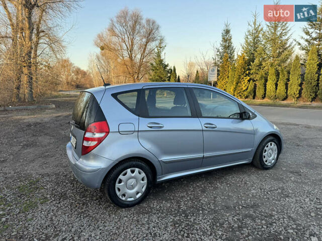 Синій Мерседес А клас, об'ємом двигуна 1.5 л та пробігом 136 тис. км за 4600 $, фото 4 на Automoto.ua