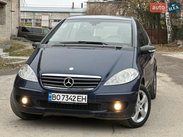 Синий Мерседес А класс, объемом двигателя 1.5 л и пробегом 260 тыс. км за 3750 $, фото 4 на Automoto.ua