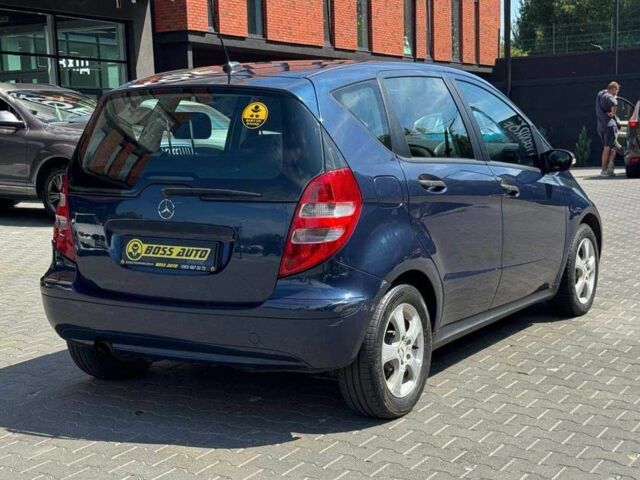 Синій Мерседес А клас, об'ємом двигуна 2 л та пробігом 174 тис. км за 6600 $, фото 5 на Automoto.ua
