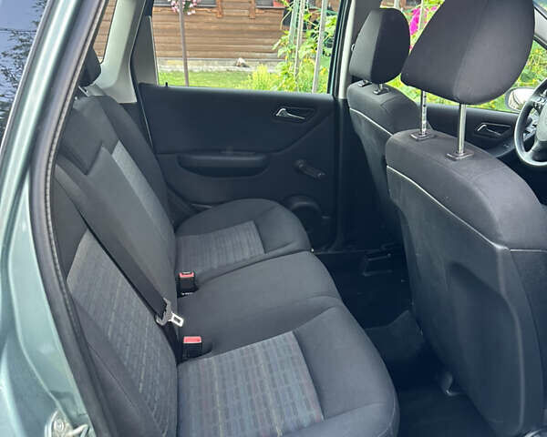 Синій Мерседес А клас, об'ємом двигуна 1.99 л та пробігом 155 тис. км за 4900 $, фото 29 на Automoto.ua