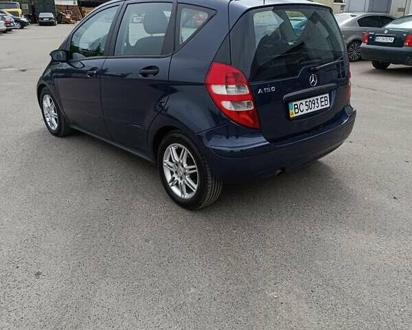 Мерседес А класс 2006 в Львове на Automoto.ua Синий Мерседес А класс, объемом двигателя 1.5 л и пробегом 197 тыс. км за 4200 $, фото 5 на Automoto.ua