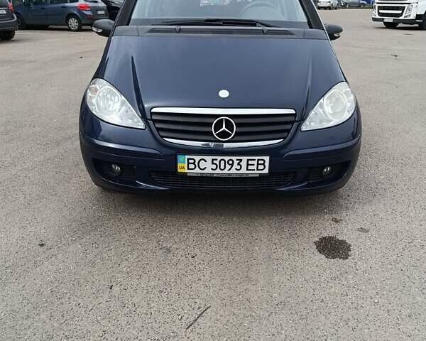 Мерседес А класс 2006 в Львове на Automoto.ua Синий Мерседес А класс, объемом двигателя 1.5 л и пробегом 197 тыс. км за 4200 $, фото 1 на Automoto.ua