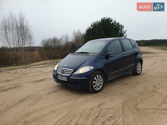 Синий Мерседес А класс, объемом двигателя 1.5 л и пробегом 310 тыс. км за 4200 $, фото 2 на Automoto.ua