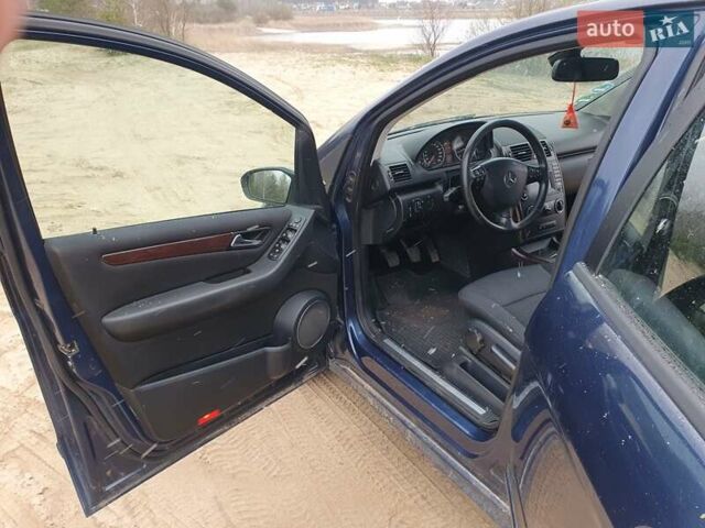 Синий Мерседес А класс, объемом двигателя 1.5 л и пробегом 310 тыс. км за 4200 $, фото 16 на Automoto.ua