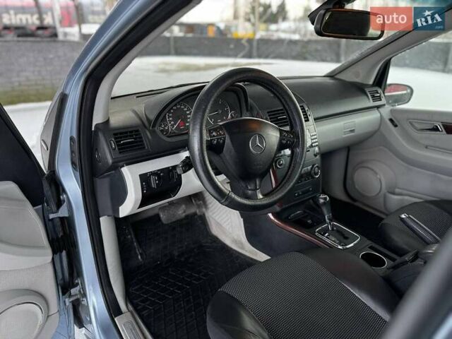 Синій Мерседес А клас, об'ємом двигуна 1.99 л та пробігом 226 тис. км за 6599 $, фото 18 на Automoto.ua