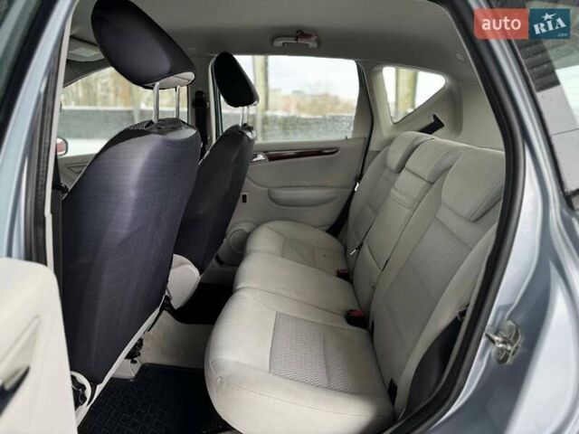 Синій Мерседес А клас, об'ємом двигуна 1.99 л та пробігом 226 тис. км за 6599 $, фото 26 на Automoto.ua