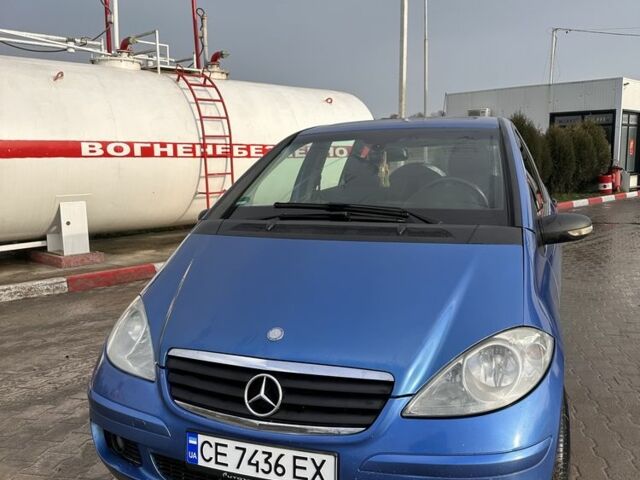 Синий Мерседес А класс, объемом двигателя 2 л и пробегом 320 тыс. км за 3900 $, фото 1 на Automoto.ua