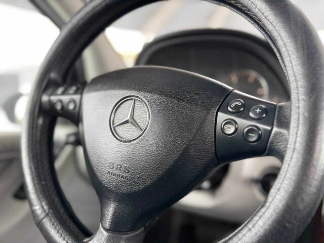 Синій Мерседес А клас, об'ємом двигуна 2 л та пробігом 226 тис. км за 6599 $, фото 8 на Automoto.ua