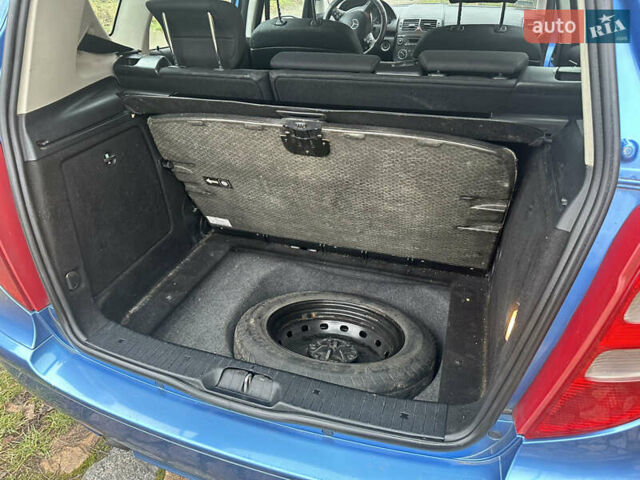 Синий Мерседес А класс, объемом двигателя 1.99 л и пробегом 306 тыс. км за 3800 $, фото 10 на Automoto.ua