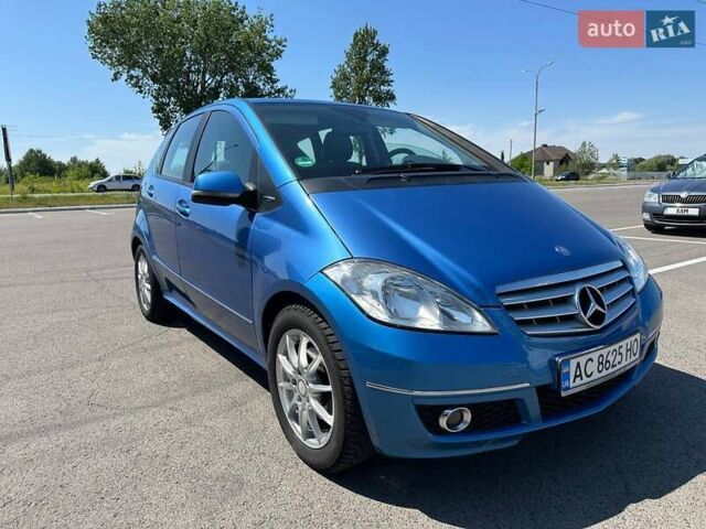 Синий Мерседес А класс, объемом двигателя 2 л и пробегом 221 тыс. км за 5900 $, фото 10 на Automoto.ua