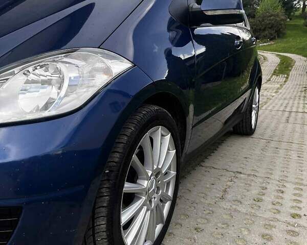 Мерседес А класс 2009 в Львове на Automoto.ua Синий Мерседес А класс, объемом двигателя 1.5 л и пробегом 197 тыс. км за 6700 $, фото 4 на Automoto.ua