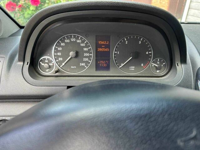 Синий Мерседес А класс, объемом двигателя 2 л и пробегом 290 тыс. км за 4999 $, фото 6 на Automoto.ua