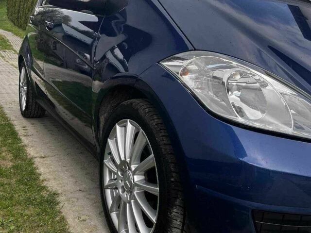 Мерседес А класс 2009 в Львове на Automoto.ua Синий Мерседес А класс, объемом двигателя 1.5 л и пробегом 197 тыс. км за 6671 $, фото 10 на Automoto.ua