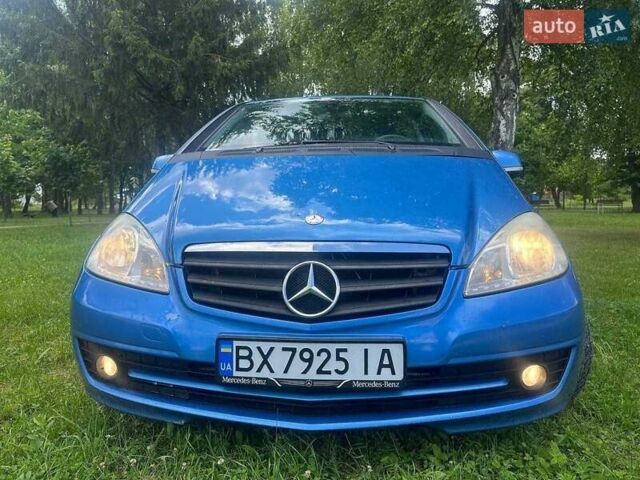 Синій Мерседес А клас, об'ємом двигуна 2 л та пробігом 290 тис. км за 4999 $, фото 1 на Automoto.ua