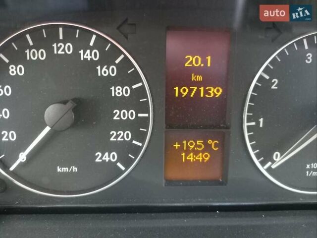 Мерседес А класс 2009 в Львове на Automoto.ua Синий Мерседес А класс, объемом двигателя 1.5 л и пробегом 197 тыс. км за 6700 $, фото 17 на Automoto.ua