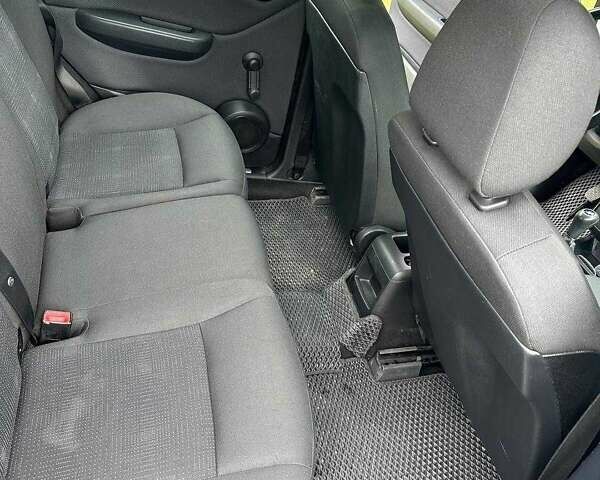 Синій Мерседес А клас, об'ємом двигуна 2 л та пробігом 290 тис. км за 4999 $, фото 11 на Automoto.ua