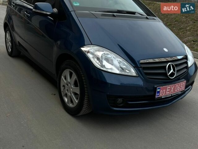Синій Мерседес А клас, об'ємом двигуна 1.5 л та пробігом 191 тис. км за 6850 $, фото 10 на Automoto.ua