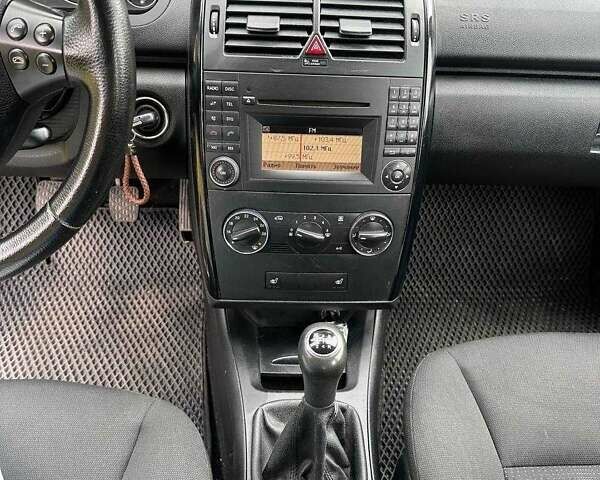 Синій Мерседес А клас, об'ємом двигуна 2 л та пробігом 290 тис. км за 4999 $, фото 6 на Automoto.ua