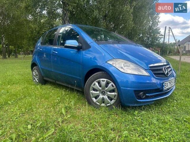 Синій Мерседес А клас, об'ємом двигуна 2 л та пробігом 290 тис. км за 4999 $, фото 23 на Automoto.ua