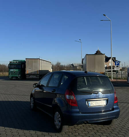 Синий Мерседес А класс, объемом двигателя 2 л и пробегом 260 тыс. км за 6500 $, фото 5 на Automoto.ua