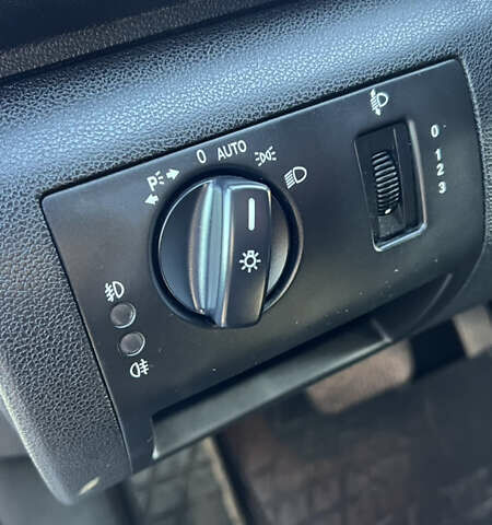 Синий Мерседес А класс, объемом двигателя 2 л и пробегом 260 тыс. км за 6500 $, фото 12 на Automoto.ua