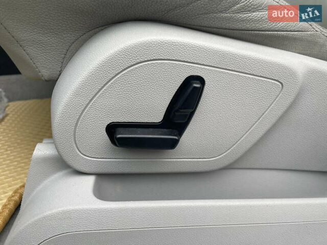 Синий Мерседес А класс, объемом двигателя 1.99 л и пробегом 322 тыс. км за 8000 $, фото 18 на Automoto.ua